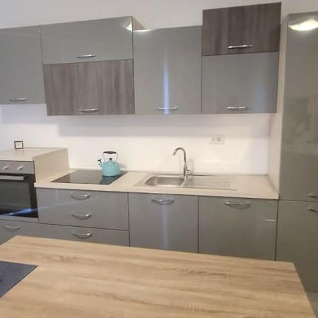 Opera Appartment Tirana Zewnętrze zdjęcie